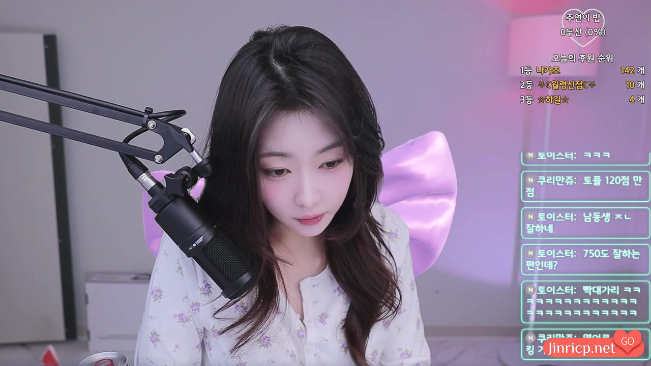 40i9q_